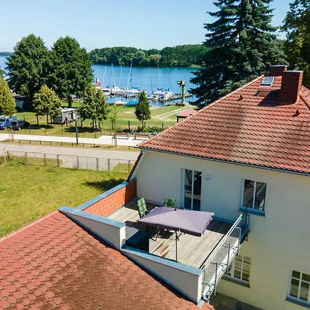 Strandglueck Am Malchower Mit Garten